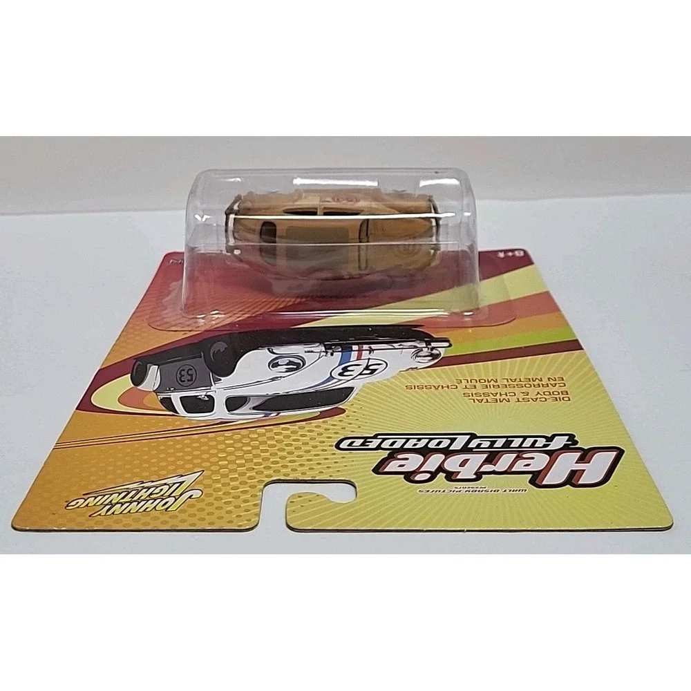 Johnny Lightning - Herbie Fully Loaded: Demolition Herbie  Nice Card Toy Collect